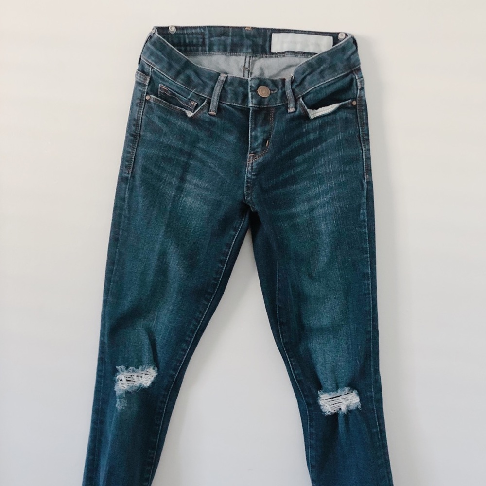 Skinny jeans